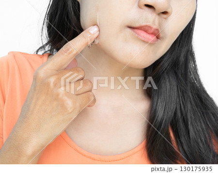 Gel Face Aloe Vera Skin, Woman Apply Cream Moisture Body Hand, Mask Care Injury Illness Hygiene Facial Serum Medicine Spa in Home, Young Girl Portrait Beauty Asian, Card Costmetic Treatment Lotion. Gel Face Aloe Vera Skin, Woman Apply Cream Moisture Body Hand, Mask Care Injury Illness Hygiene Facial Serum Medicine Spa in Home, Young Girl Portrait Beauty Asian, Card Costmetic Treatment Lotion. 130175935