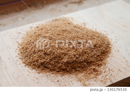 音響熟成木材おがくず 130176530