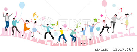 街の中で陽気に踊る人たち 130176564