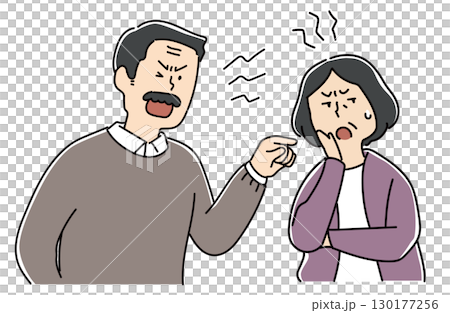 怒りながらクレームを入れているおじさんとおばさん 怒りながらクレームを入れているおじさんとおばさん 130177256