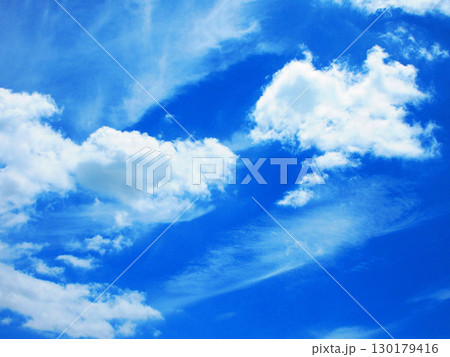 真夏の青空の様々な風景 真夏の青空の様々な風景 130179416