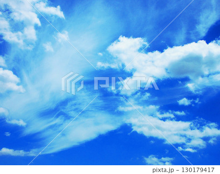 真夏の青空の様々な風景 真夏の青空の様々な風景 130179417