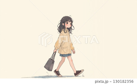 歩く女性の後ろ姿 130182356