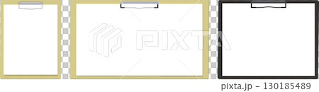 三種夾著紙張的剪貼簿 130185489