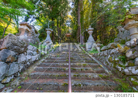 摩尼寺 石段 鳥取県鳥取市覚寺 摩尼寺 石段 鳥取県鳥取市覚寺 130185711