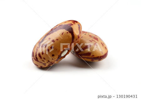 The heap of the red kidney beans isolated on a white background. very close up kidney bean. 130190431