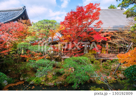 Eikan-do Zenrinji temple with autumn leaf garden, Kyoto 130192809