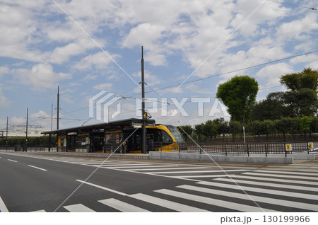宇都宮ライトレール宇都宮芳賀ライトレール線 かしの森公園前駅 宇都宮ライトレール宇都宮芳賀ライトレール線 かしの森公園前駅 130199966