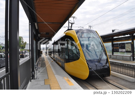 宇都宮ライトレール宇都宮芳賀ライトレール線 芳賀町工業団地管理センター前駅 宇都宮ライトレール宇都宮芳賀ライトレール線 芳賀町工業団地管理センター前駅 130202209