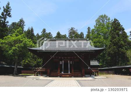 米沢市にある上杉神社 米沢市にある上杉神社 130203971