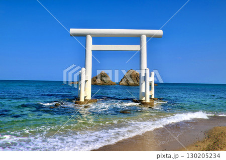 二見ヶ浦の鳥居・桜井神社（福岡県・糸島市） 130205234