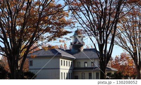 紅葉とレトロな洋館 茨城県立歴史館 紅葉とレトロな洋館 茨城県立歴史館 130208052