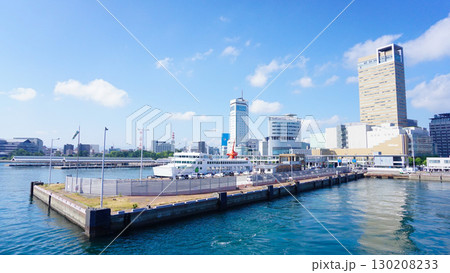 高松港フェリー乗り場 130208233