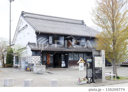 松本市中町蔵の会館（長野県 松本市） 130209774