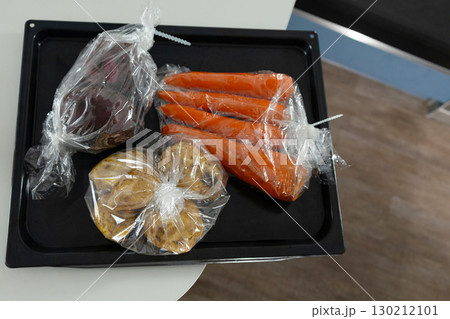 Cooking Vegetables With an Alternative Baking Method for Nutritious Home Meals Cooking Vegetables With an Alternative Baking Method for Nutritious Home Meals 130212101