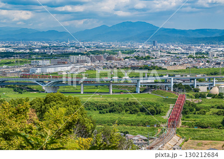 男山展望台から京都市方面の眺め　京都府八幡市 130212684