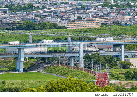 男山展望台からの景観　京滋バイパス　京阪電鉄木津川鉄橋　京都府八幡市 130212704