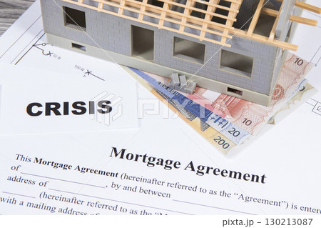 House under construction, mortgage agreement form 130213087