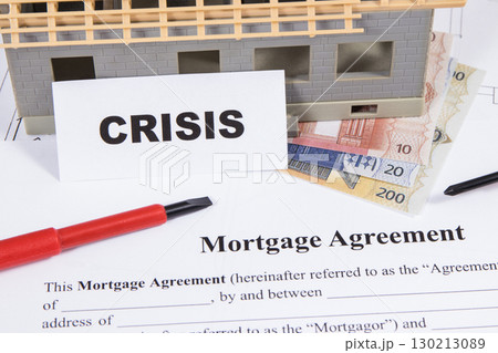 Unfinished small house, mortgage agreement form 130213089