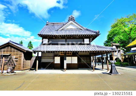 江戸時代の街並みを再現した風景 130215581