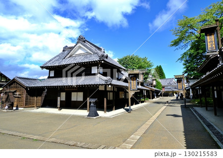 江戸時代の街並みを再現した風景 江戸時代の街並みを再現した風景 130215583