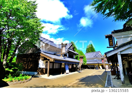 江戸時代の街並みを再現した風景 江戸時代の街並みを再現した風景 130215585