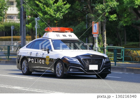 パトロールカー 130216340