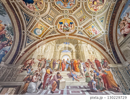 VATICAN CITY, ROME, ITALY - AUGUST 02, 2025 Raphael's fresco, The School of Athens, located in the Apostolic Palace, Room of the Segnatura. The magnificent painting depicts ancient Greek philosophers VATICAN CITY, ROME, ITALY - AUGUST 02, 2025 Raphael's fresco, The School of Athens, located in the Apostolic Palace, Room of the Segnatura. The magnificent painting depicts ancient Greek philosophers 130229729