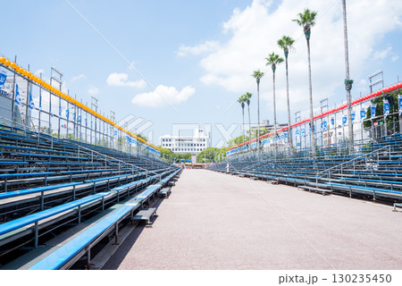 【阿波踊り】本番前の藍場浜演舞場 130235450