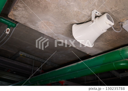 Emergency Speaker System Used in Industries for Effective Alerts and Danger Avoidance 130235788