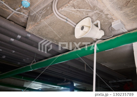 Emergency Speaker System Used in Industries for Effective Alerts and Danger Avoidance Emergency Speaker System Used in Industries for Effective Alerts and Danger Avoidance 130235789