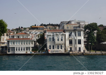 トルコ イスタンブール ユスキュダル地区の建物 130236327