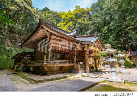 宗形神社　拝殿　鳥取県米子市宗像 130236974