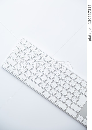 パソコンのキーボード 130237315