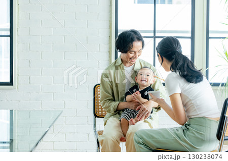 お食い初め　赤ちゃん 130238074