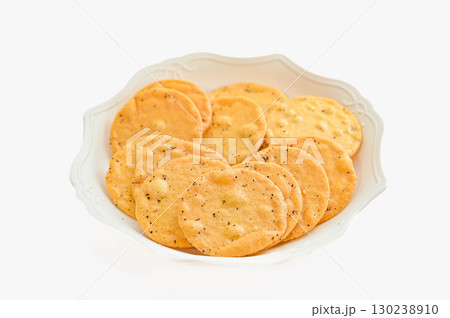 おせんべい　ブラックペッパー味 130238910