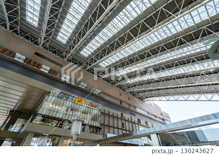 大阪ステーションシティの大屋根 大阪ステーションシティの大屋根 130243627