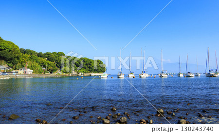 古宇から見た富士山とヨット 古宇から見た富士山とヨット 130243740