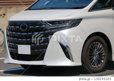 高級ミニバン 高級ミニバン 130245283