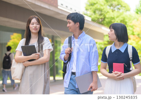 大学生イメージポートレート 大学生イメージポートレート 130245835