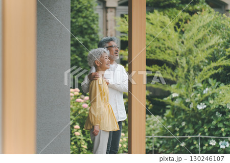 シニア夫婦 シニア夫婦 130246107