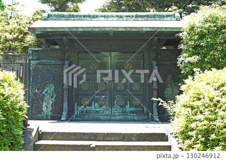 増上寺 徳川将軍家墓所の墓所門【東京都港区】 130246912