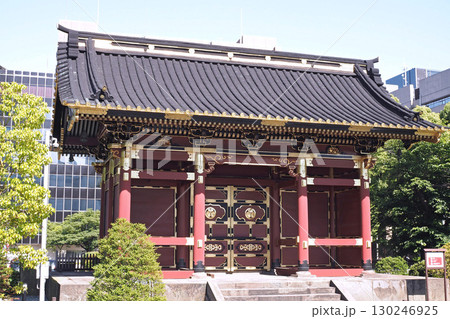 増上寺の旧有章院霊廟惣門【東京都港区】 増上寺の旧有章院霊廟惣門【東京都港区】 130246925
