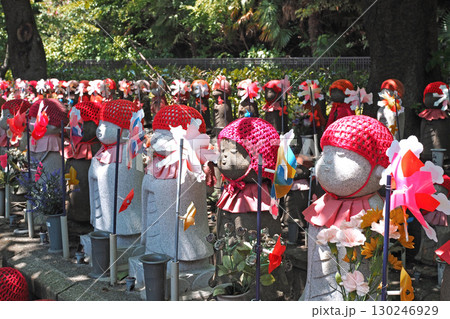 増上寺の千躰子育地蔵菩薩子育地蔵【東京都港区】 130246929