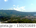 伊豆大島三原山と元町 130251689
