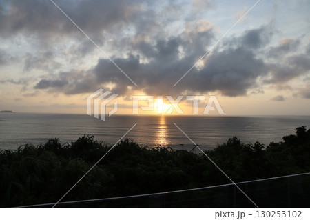 夕日 130253102