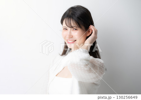 女性　ビューティー　ヘアケア	 130256649