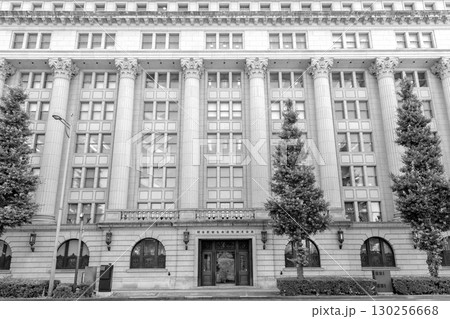 明治生命館（明治安田生命保険本社ビル）モダニズム建築の重要文化財　戦後GHQの極東空軍司令部 130256668