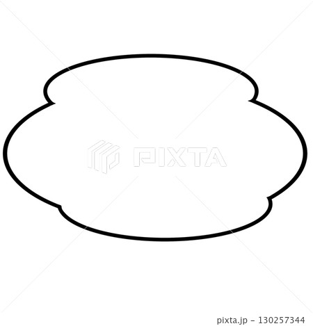 白塗りの雲型吹き出しイラスト思考や独り言に使える素材 130257344