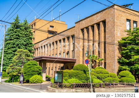 東北大学 金属材料研究所 本多記念館(片平キャンパス)旧東北帝国大学のスクラッチタイル貼りの校舎 東北大学 金属材料研究所 本多記念館(片平キャンパス)旧東北帝国大学のスクラッチタイル貼りの校舎 130257521